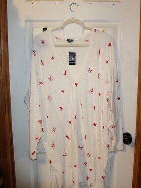 NWT Torrid cardigan with red skulls /lightning bolts/stars/crossbones, 5X(28W)